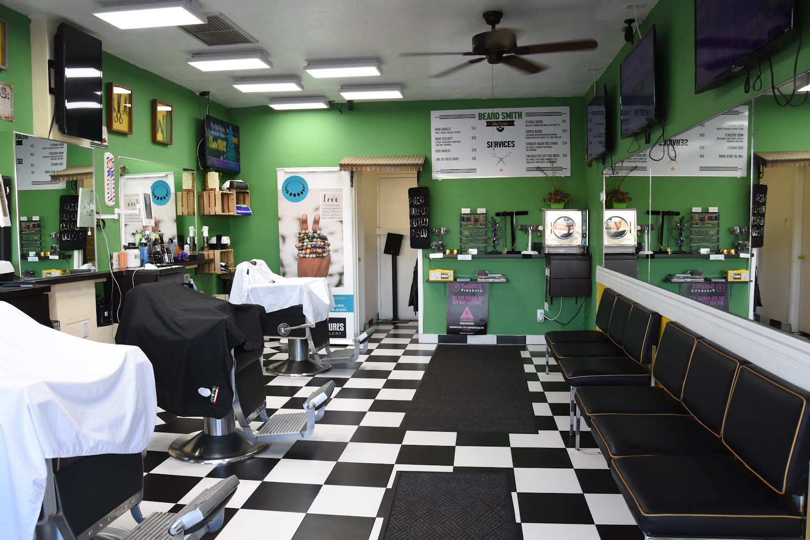 Inside Beardsmith and Barber, Phoenix